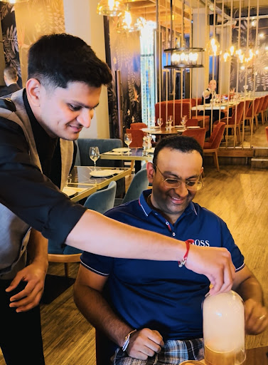 Photo of Opuz Kitchen & Bar Hemel - 162 Marlowes, Hemel Hempstead HP1 1BA